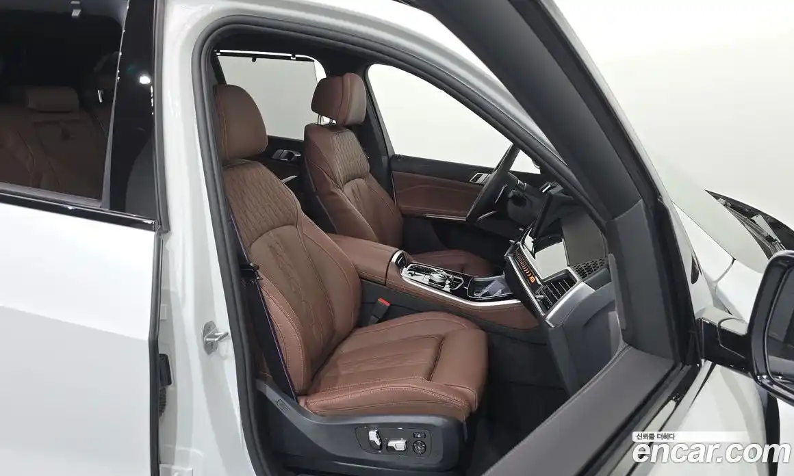 BMW X5 2025 3.0 автомат (гидро), фото 16
