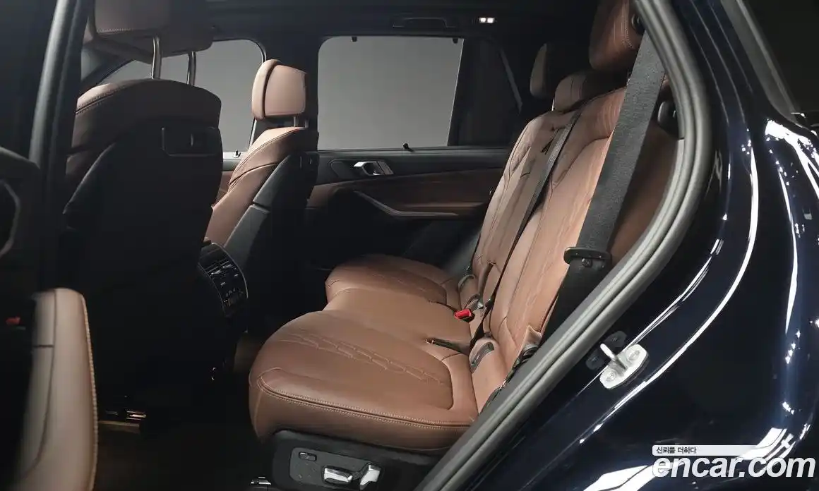 BMW X5 2025 3.0 автомат (гидро), фото 16