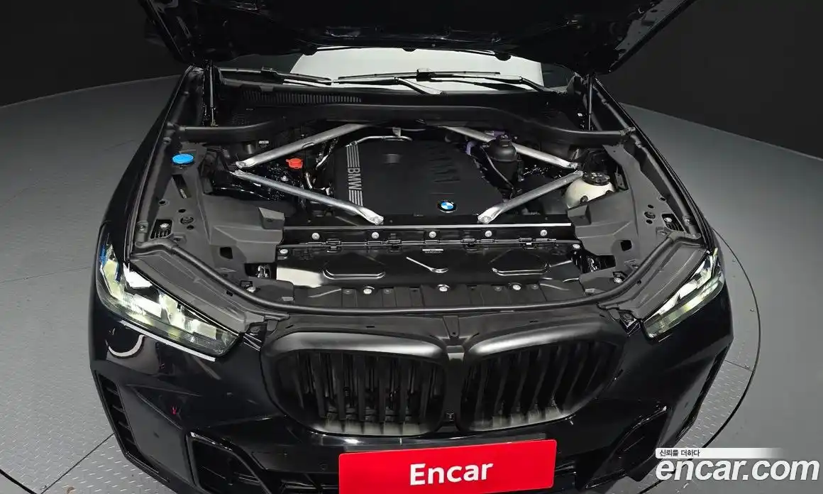BMW X5 2025 3.0 автомат (гидро), фото 6