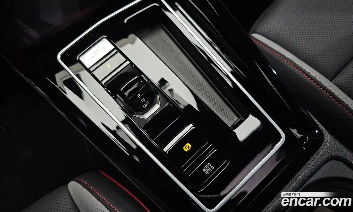 Volkswagen Golf 2024 2.0 автомат (гидро), фото 11