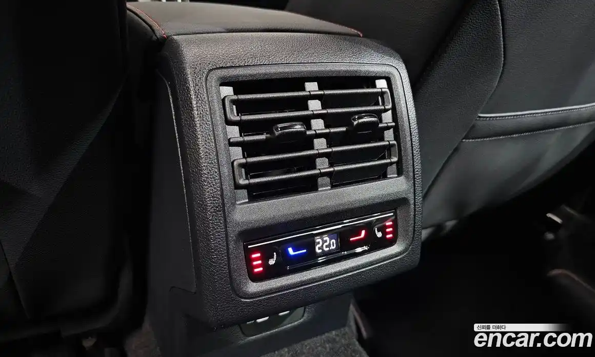Volkswagen Golf 2024 2.0 автомат (гидро), фото 24