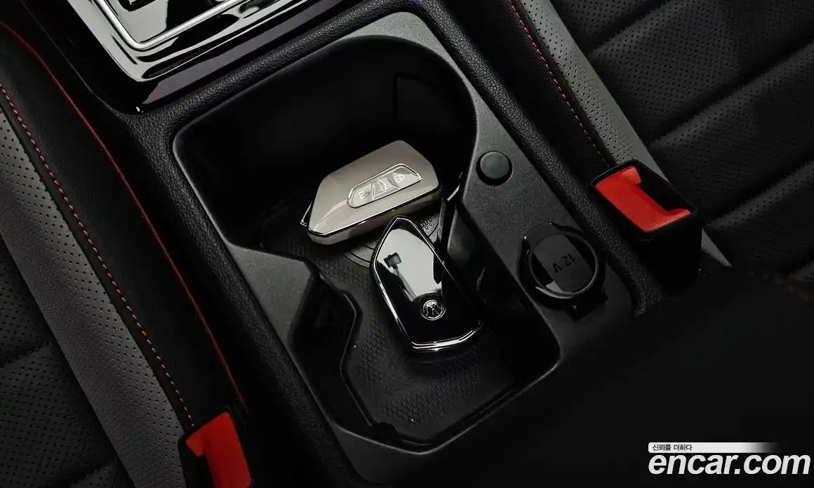 Volkswagen Golf 2024 2.0 автомат (гидро), фото 35
