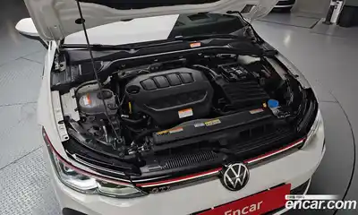 Volkswagen Golf 2024 2.0 автомат (гидро), миниатюра 5