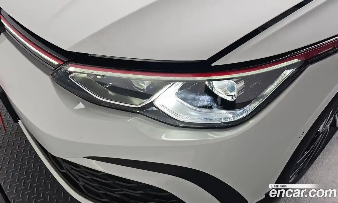 Volkswagen Golf 2024 2.0 автомат (гидро), фото 7