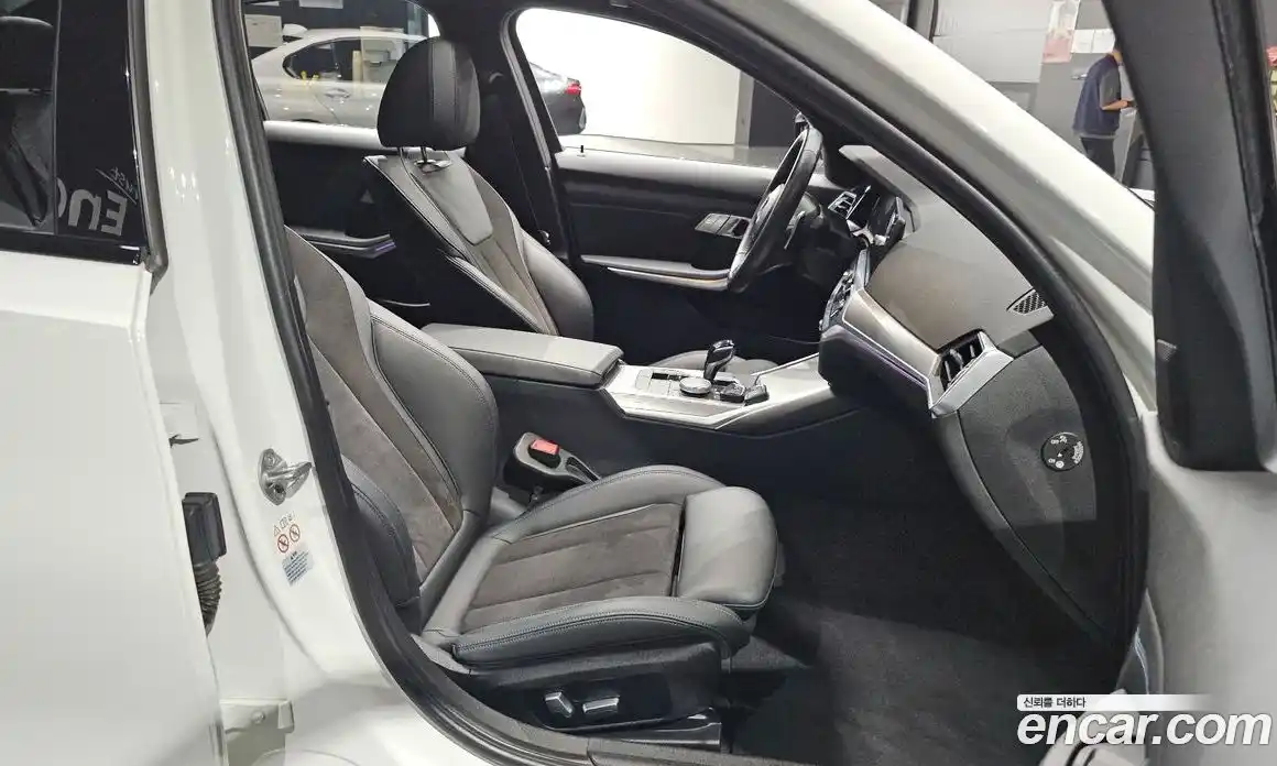 BMW 3 серия 2022 2.0 автомат (гидро), фото 18