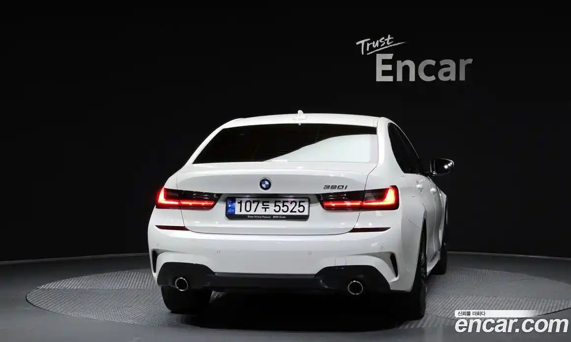 BMW 3 серия 2022 2.0 автомат (гидро), фото 4