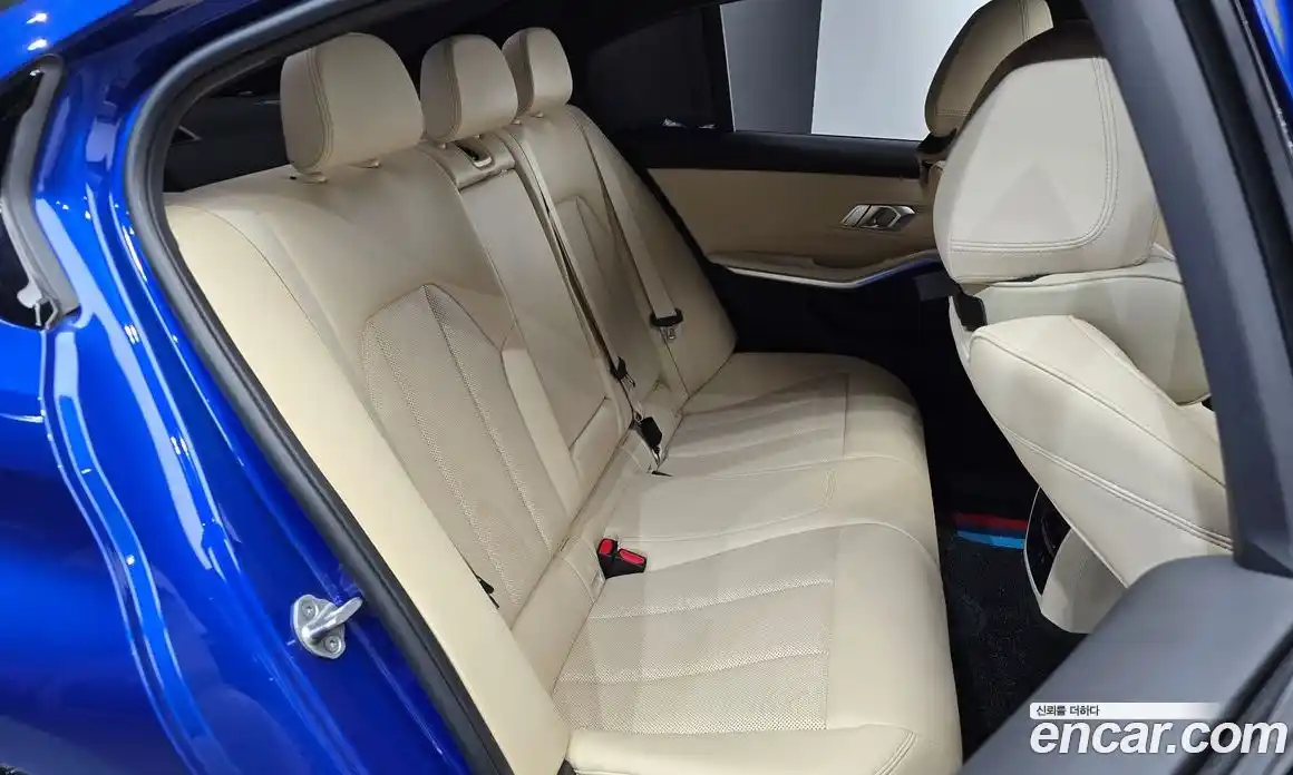 BMW 3 серия 2022 2.0 автомат (гидро), фото 17