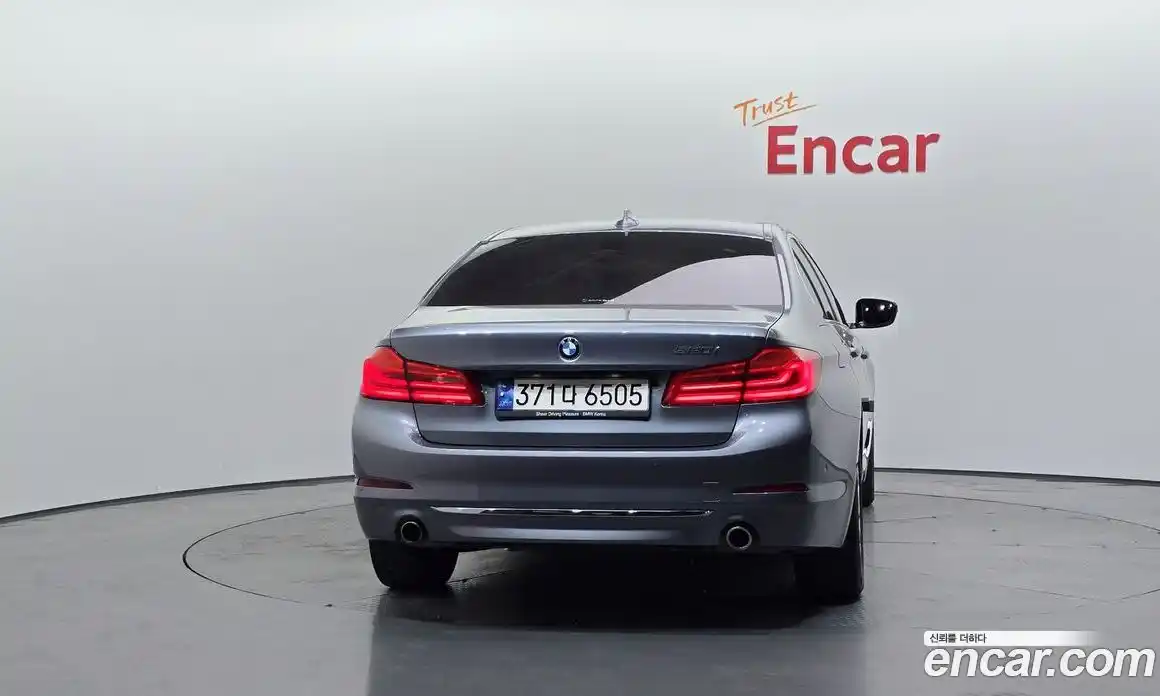 BMW 5 серия 2019 2.0 автомат (гидро), фото 4