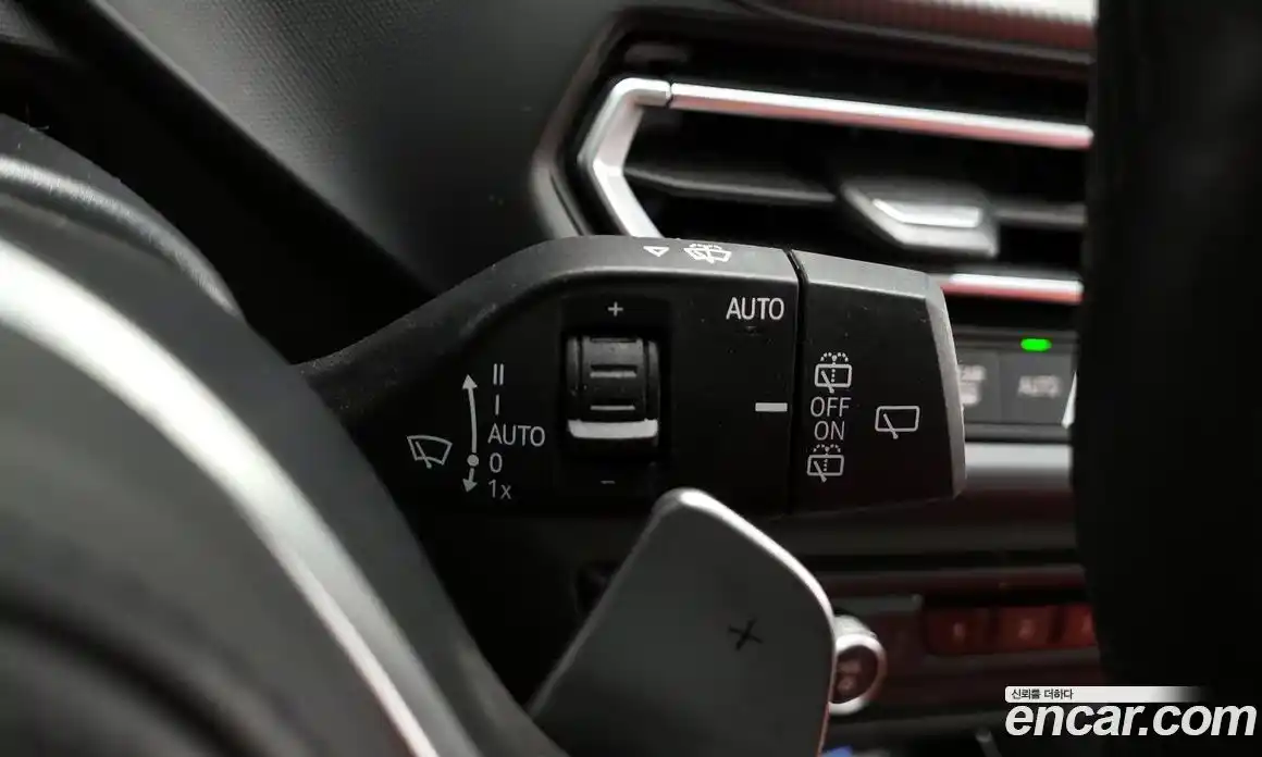 BMW 1 серия 2021 2.0 автомат (гидро), фото 17