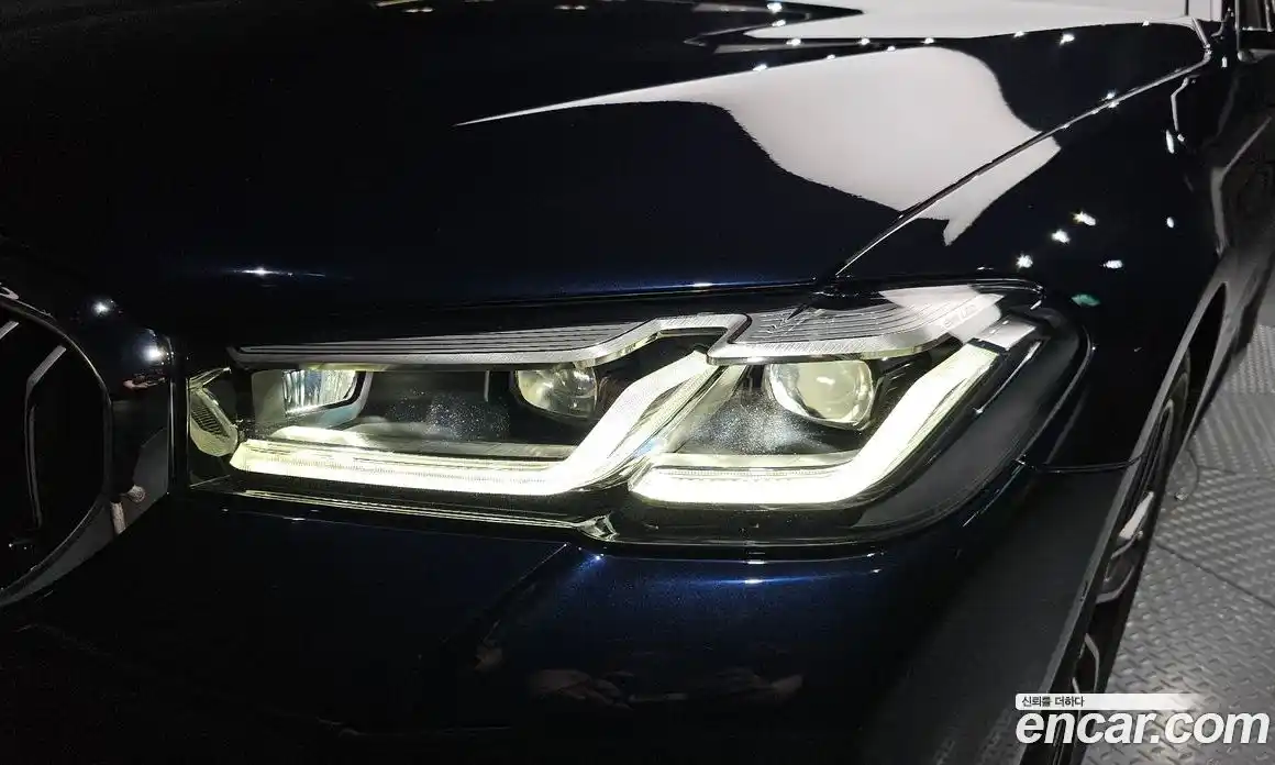 BMW 5 серия 2021 2.0 автомат (гидро), фото 8