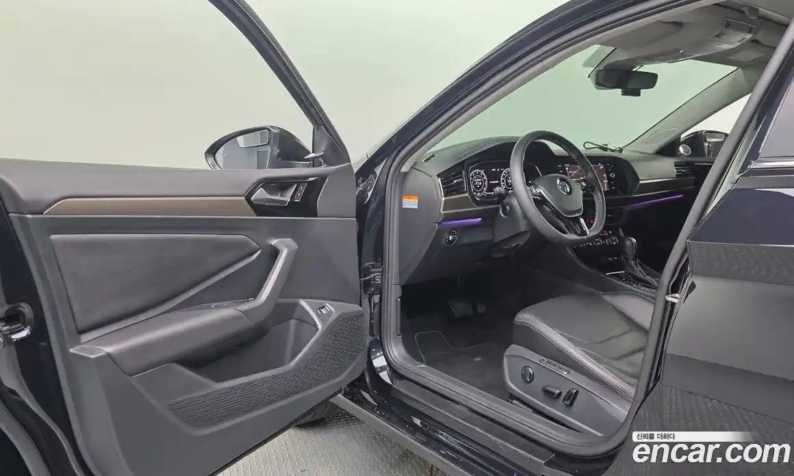 Volkswagen Jetta 2021 1.4 автомат (гидро), фото 13