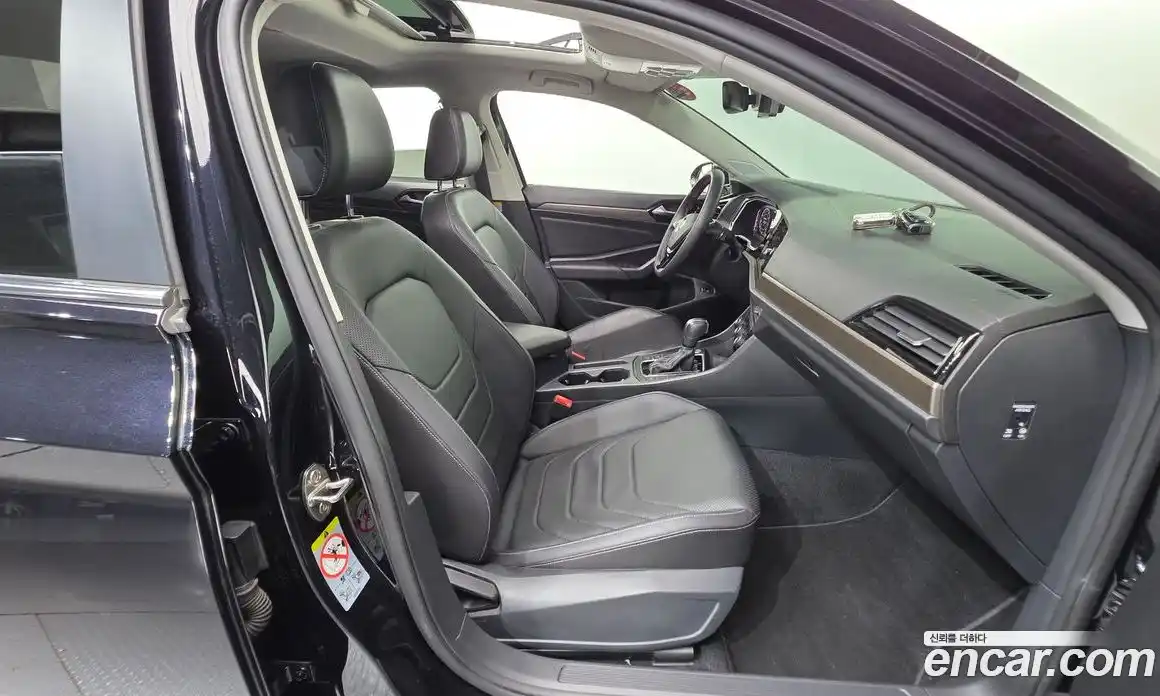 Volkswagen Jetta 2021 1.4 автомат (гидро), фото 16