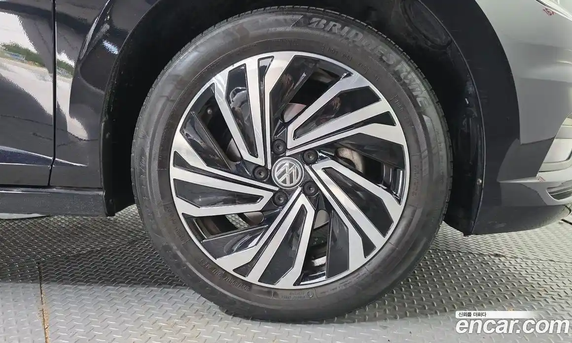 Volkswagen Jetta 2021 1.4 автомат (гидро), фото 7