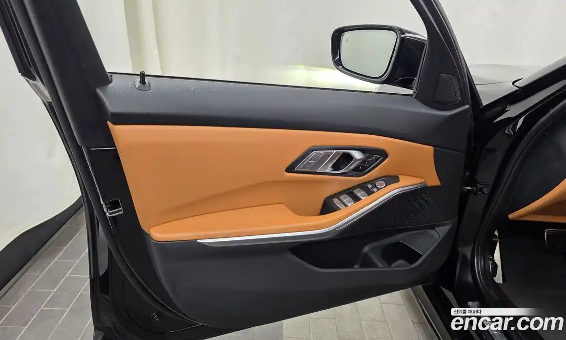BMW 3 серия 2022 2.0 автомат (гидро), фото 14