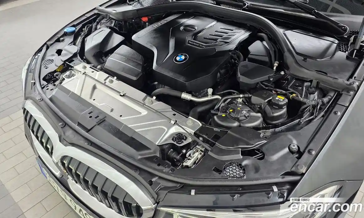 BMW 3 серия 2022 2.0 автомат (гидро), фото 6