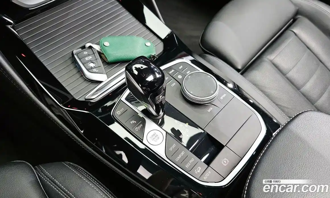 BMW X4 2022 2.0 автомат (гидро), фото 9
