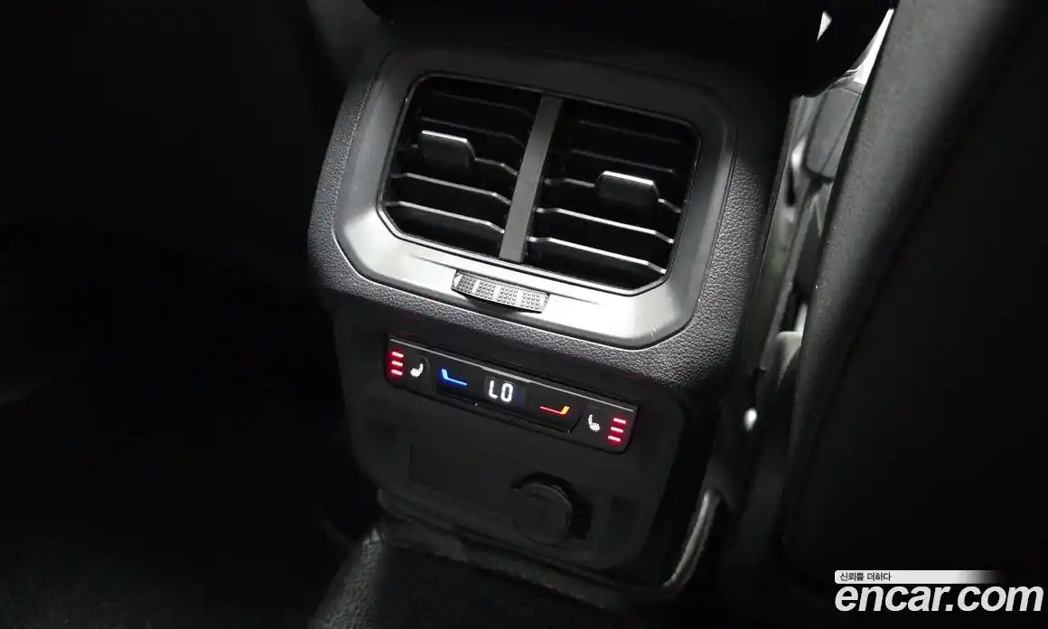Volkswagen Tiguan 2023 2.0 автомат (гидро), фото 19