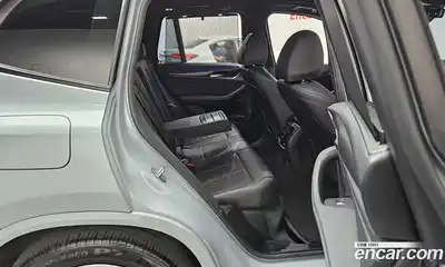 BMW X3 2022 2.0 автомат (гидро), миниатюра 11