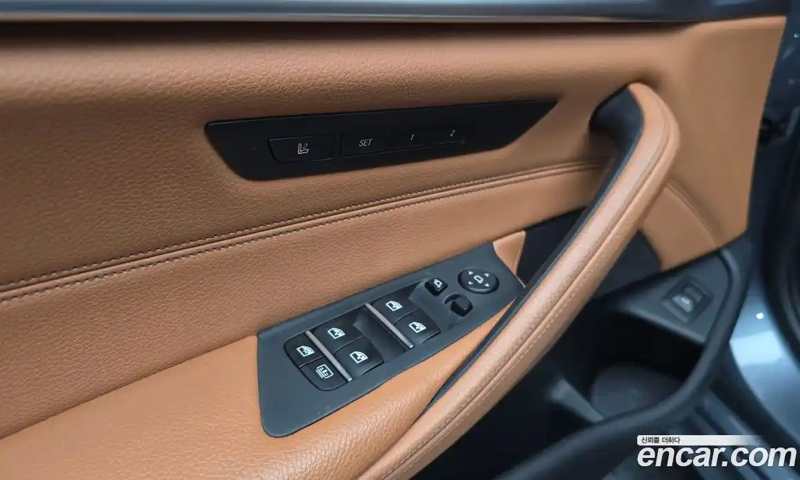 BMW 5 серия 2017 2.0 автомат (гидро), фото 31