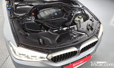BMW 5 серия 2017 2.0 автомат (гидро), миниатюра 5