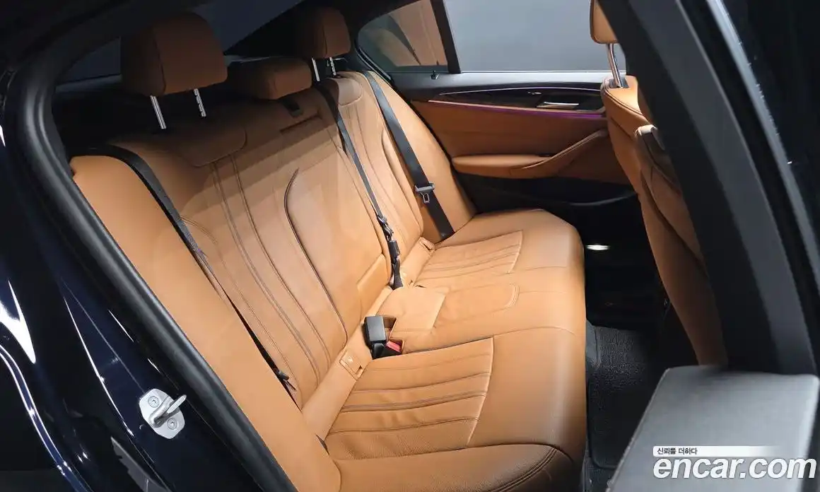BMW 5 серия 2021 2.0 автомат (гидро), фото 17
