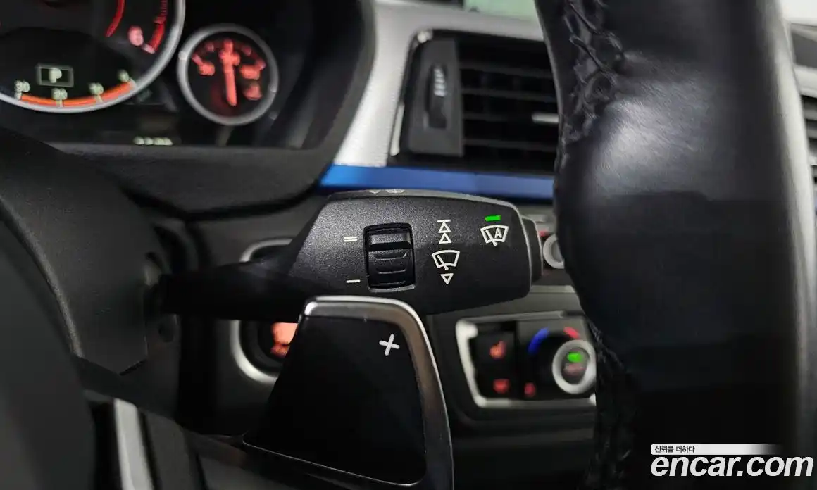 BMW 3 серия 2015 2.0 автомат (гидро), фото 17
