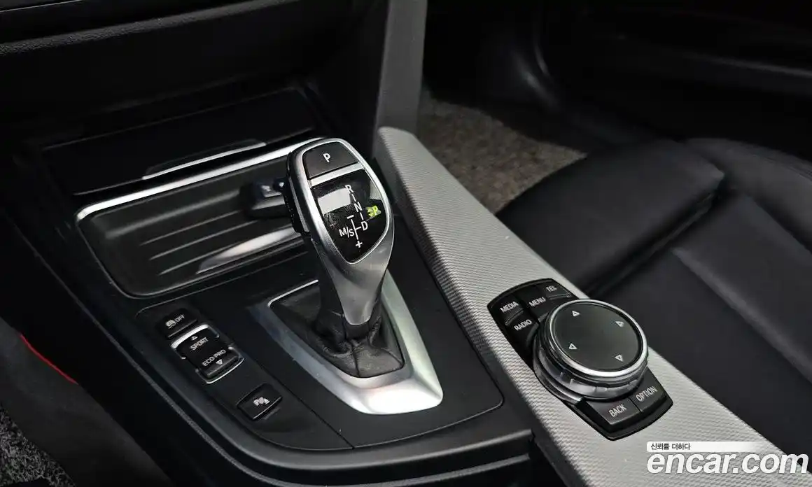 BMW 3 серия 2015 2.0 автомат (гидро), фото 9
