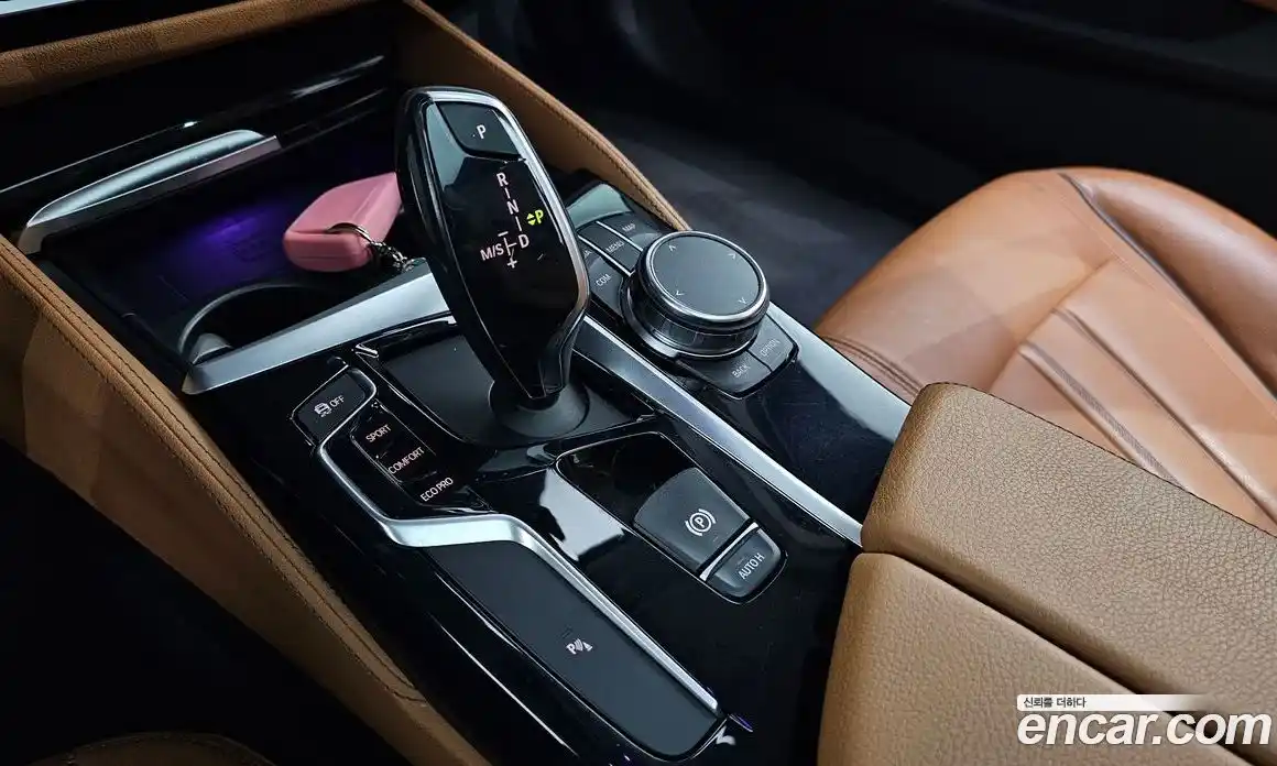 BMW 5 серия 2018 2.0 автомат (гидро), фото 12