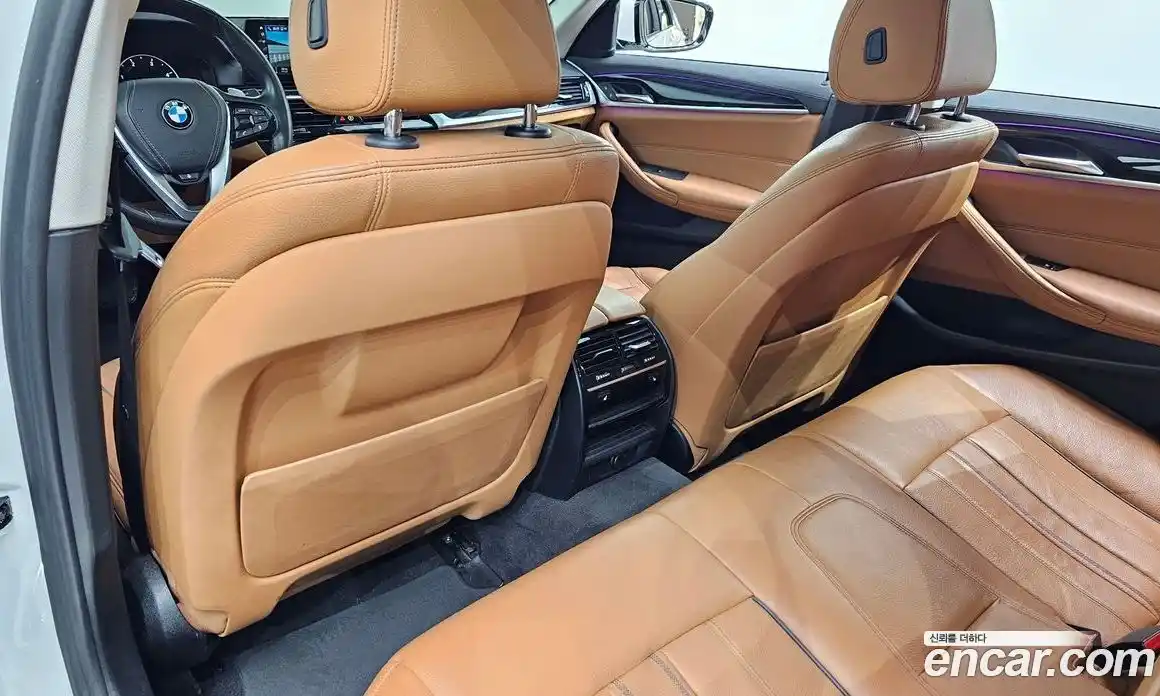 BMW 5 серия 2018 2.0 автомат (гидро), фото 27