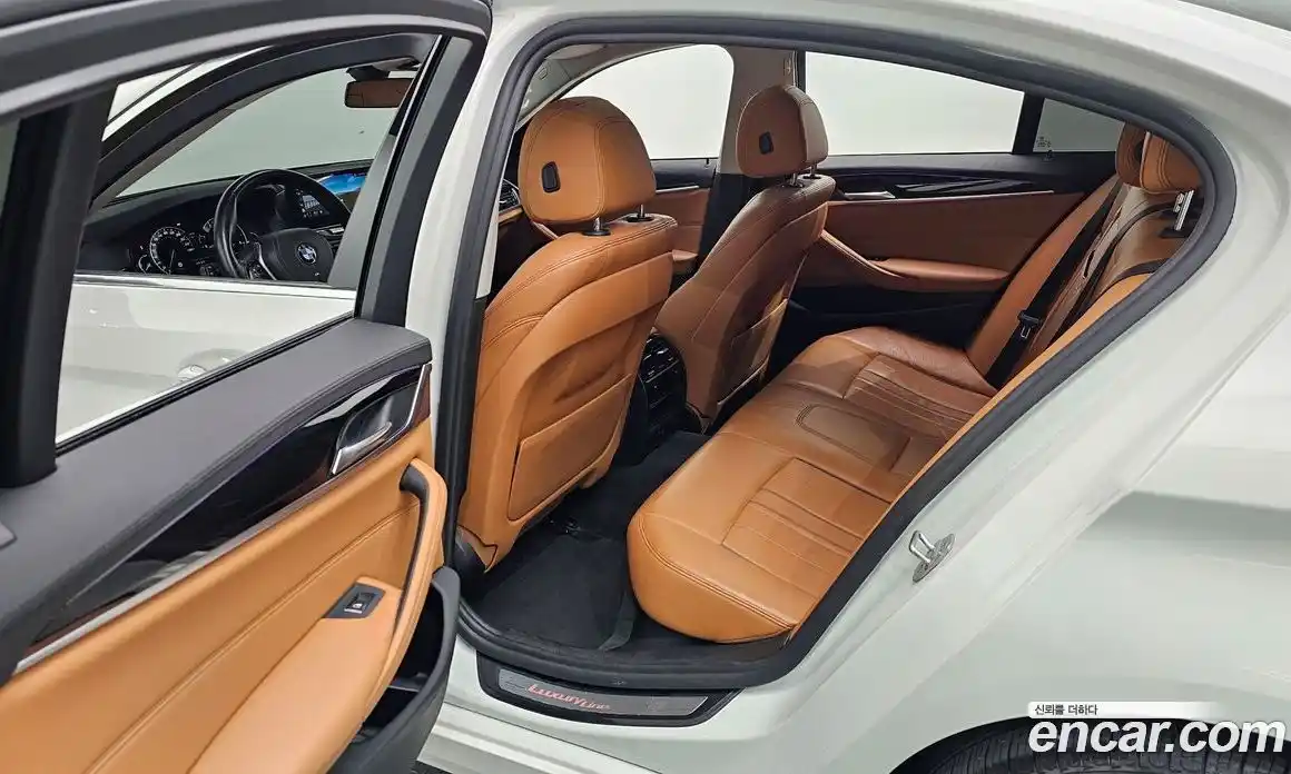BMW 5 серия 2018 2.0 автомат (гидро), фото 31