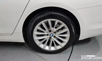 BMW 5 серия 2018 2.0 автомат (гидро), миниатюра 7