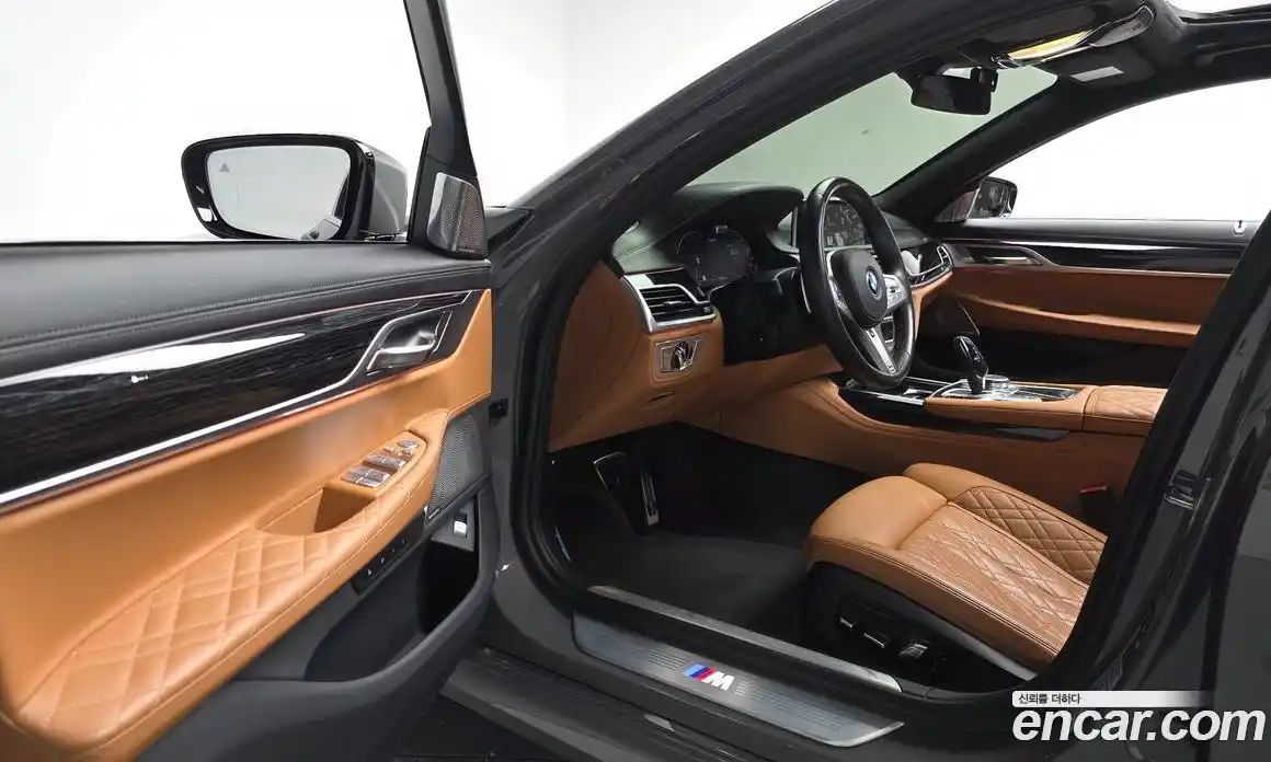 BMW 7 серия 2022 3.0 автомат (гидро), фото 12