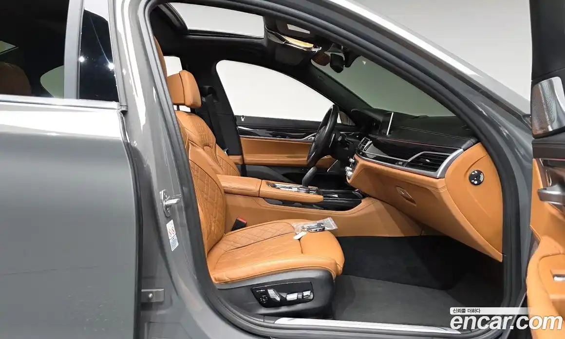 BMW 7 серия 2022 3.0 автомат (гидро), фото 15