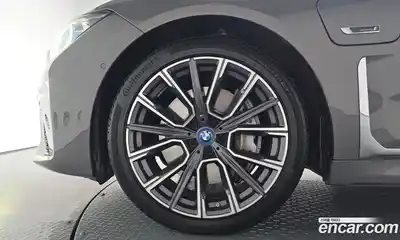 BMW 7 серия 2022 3.0 автомат (гидро), миниатюра 4