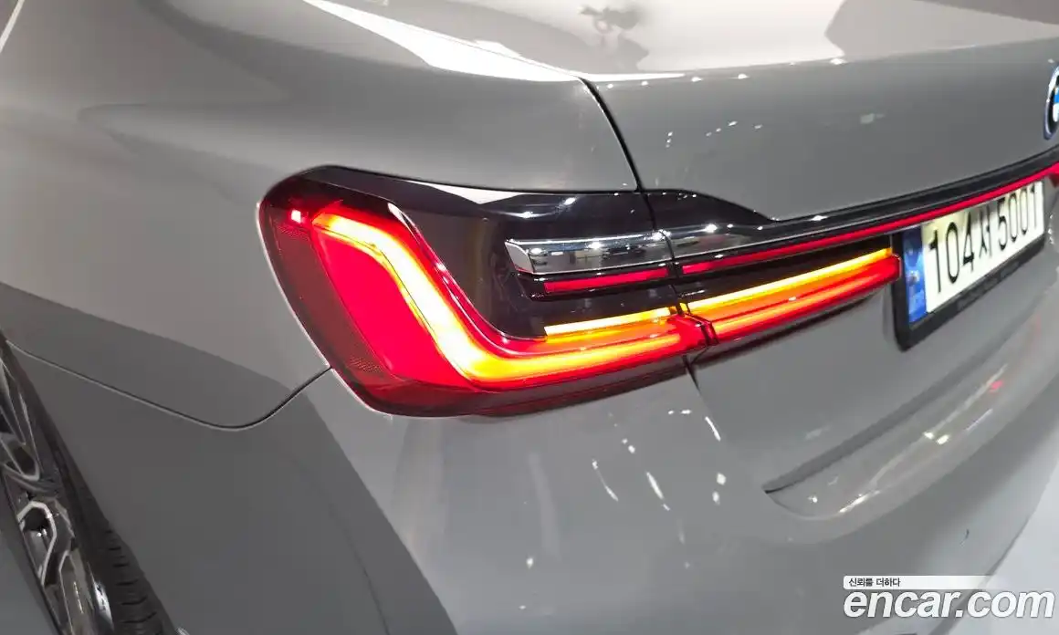 BMW 7 серия 2022 3.0 автомат (гидро), фото 8