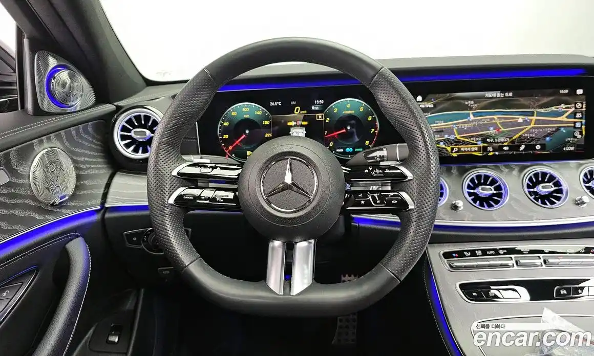 Mercedes-Benz E-Class 2023 2.0 автомат (гидро), фото 12