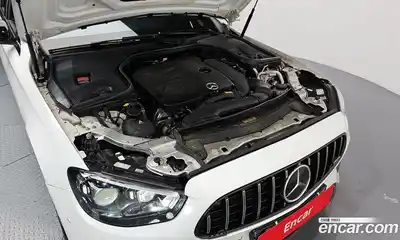 Mercedes-Benz E-Class 2023 2.0 автомат (гидро), миниатюра 6