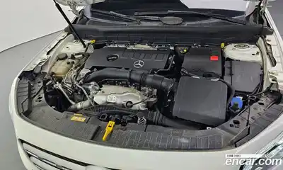Mercedes-Benz GLB-Class 2021 2.0 гидро, миниатюра 6 Mercedes-Benz GLB-Class 2021 2.0 гидро, миниатюра 6
