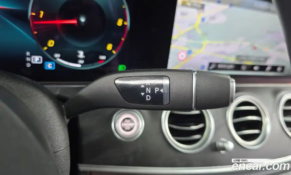 Mercedes-Benz E-Class 2022 1.9 автомат (гидро), фото 12