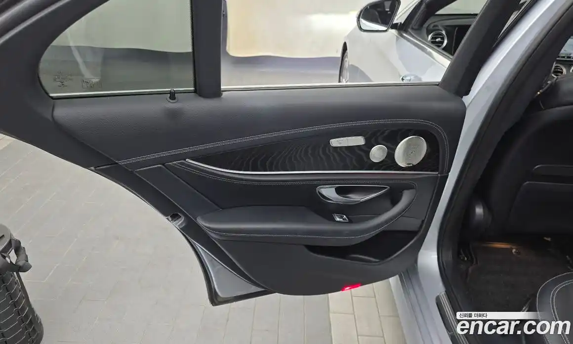 Mercedes-Benz E-Class 2022 1.9 автомат (гидро), фото 15