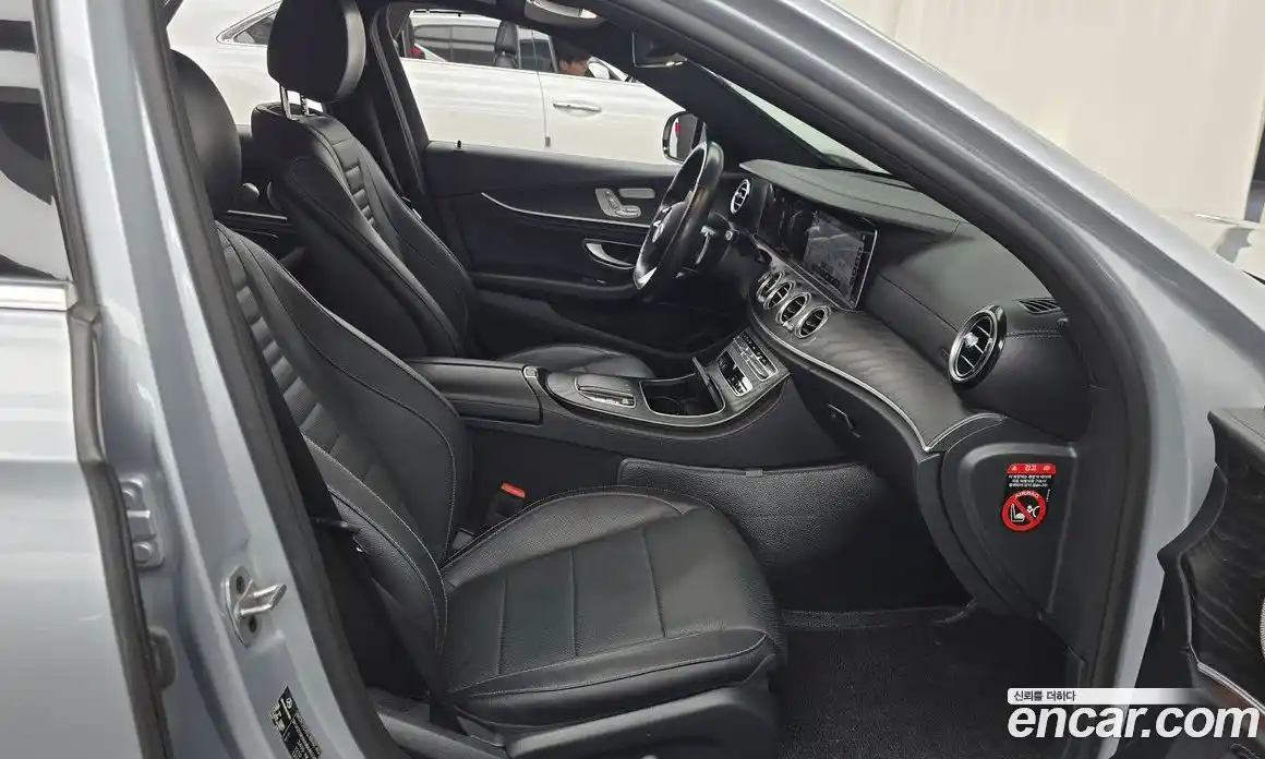 Mercedes-Benz E-Class 2022 1.9 автомат (гидро), фото 16