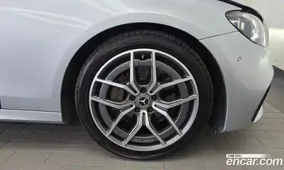 Mercedes-Benz E-Class 2022 1.9 автомат (гидро), миниатюра 7