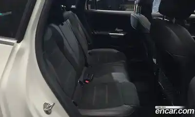 Mercedes-Benz GLA-Class 2020 2.0 гидро, миниатюра 12