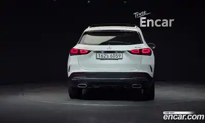Mercedes-Benz GLA-Class 2020 2.0 гидро, миниатюра 4 Mercedes-Benz GLA-Class 2020 2.0 гидро, миниатюра 4