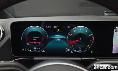 Mercedes-Benz GLA-Class 2020 2.0 гидро, миниатюра 8 Mercedes-Benz GLA-Class 2020 2.0 гидро, миниатюра 8