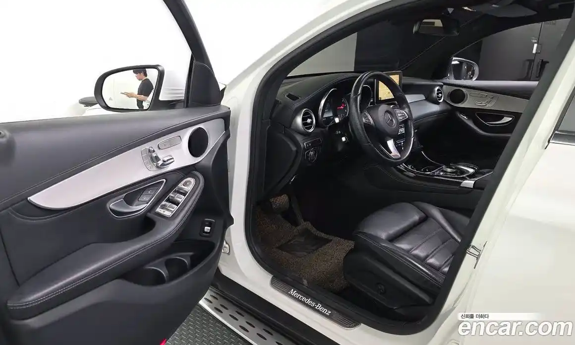 Mercedes-Benz GLC-Class 2017 2.1 гидро, фото 13 Mercedes-Benz GLC-Class 2017 2.1 гидро, фото 13