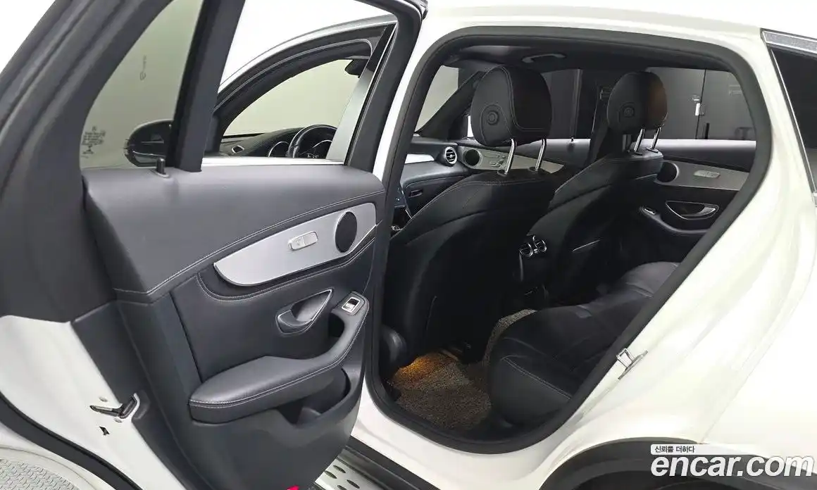 Mercedes-Benz GLC-Class 2017 2.1 гидро, фото 16 Mercedes-Benz GLC-Class 2017 2.1 гидро, фото 16