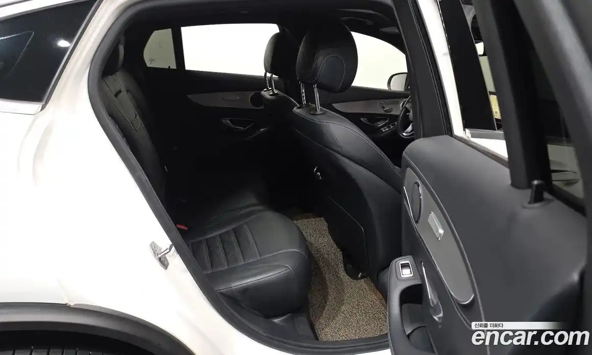 Mercedes-Benz GLC-Class 2017 2.1 гидро, фото 18 Mercedes-Benz GLC-Class 2017 2.1 гидро, фото 18