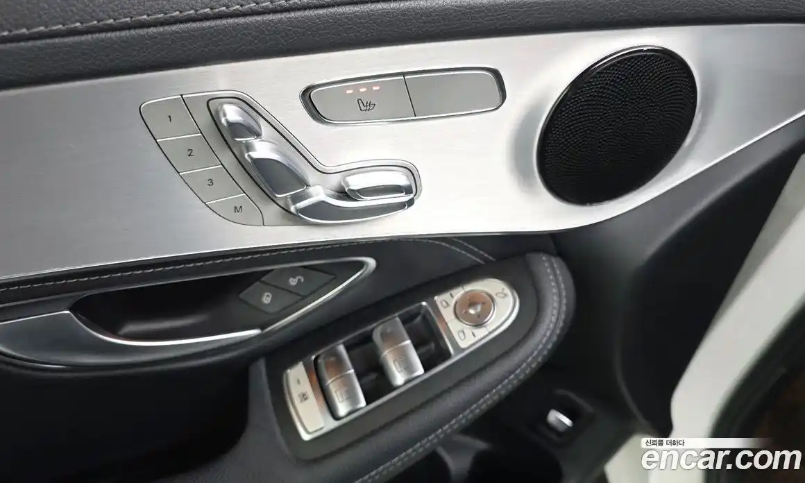 Mercedes-Benz GLC-Class 2017 2.1 гидро, фото 28 Mercedes-Benz GLC-Class 2017 2.1 гидро, фото 28