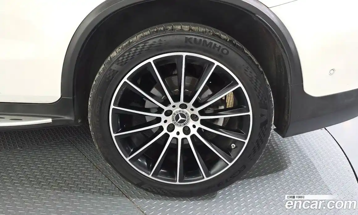 Mercedes-Benz GLC-Class 2017 2.1 гидро, фото 7 Mercedes-Benz GLC-Class 2017 2.1 гидро, фото 7